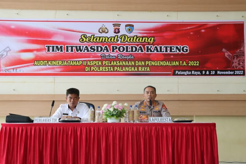 Foto: Kapolresta Palangka Raya Buka Pelaksanaan Audit Kinerja Itwasda Polda Kalteng