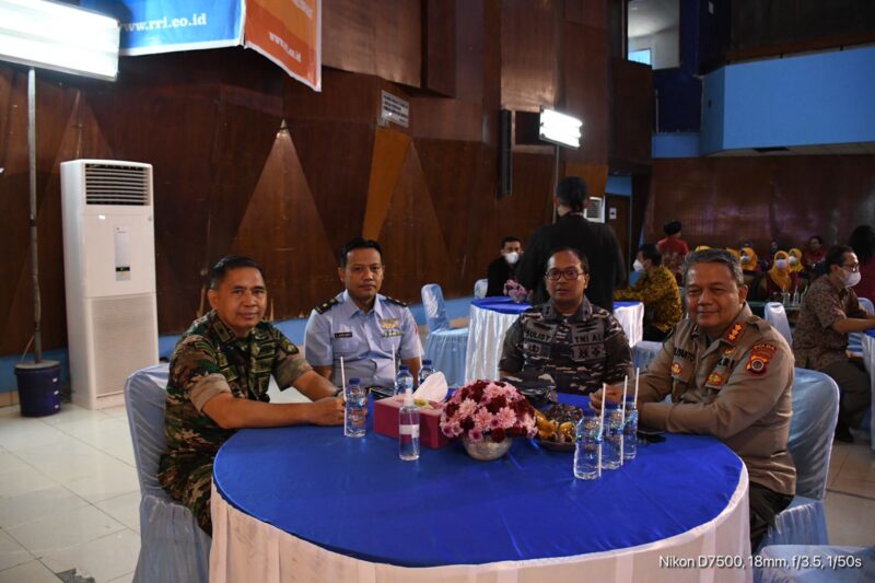 Foto: Kapenrem 072/Pamungkas Hadiri Serah Terima Jabatan Kepala LPP RRI Yogyakarta