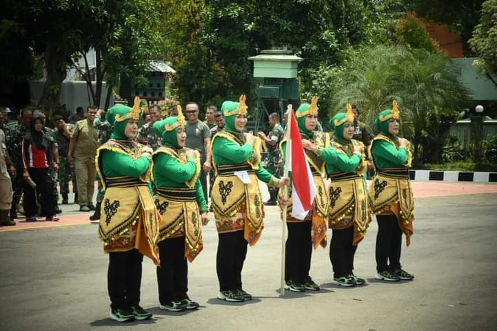 Semarakkan HUT Persit Ke-78, Persit KCK Cab. XXX Kodim 0815 Hebohkan Gebyar Competition Persit 082/CPYJ