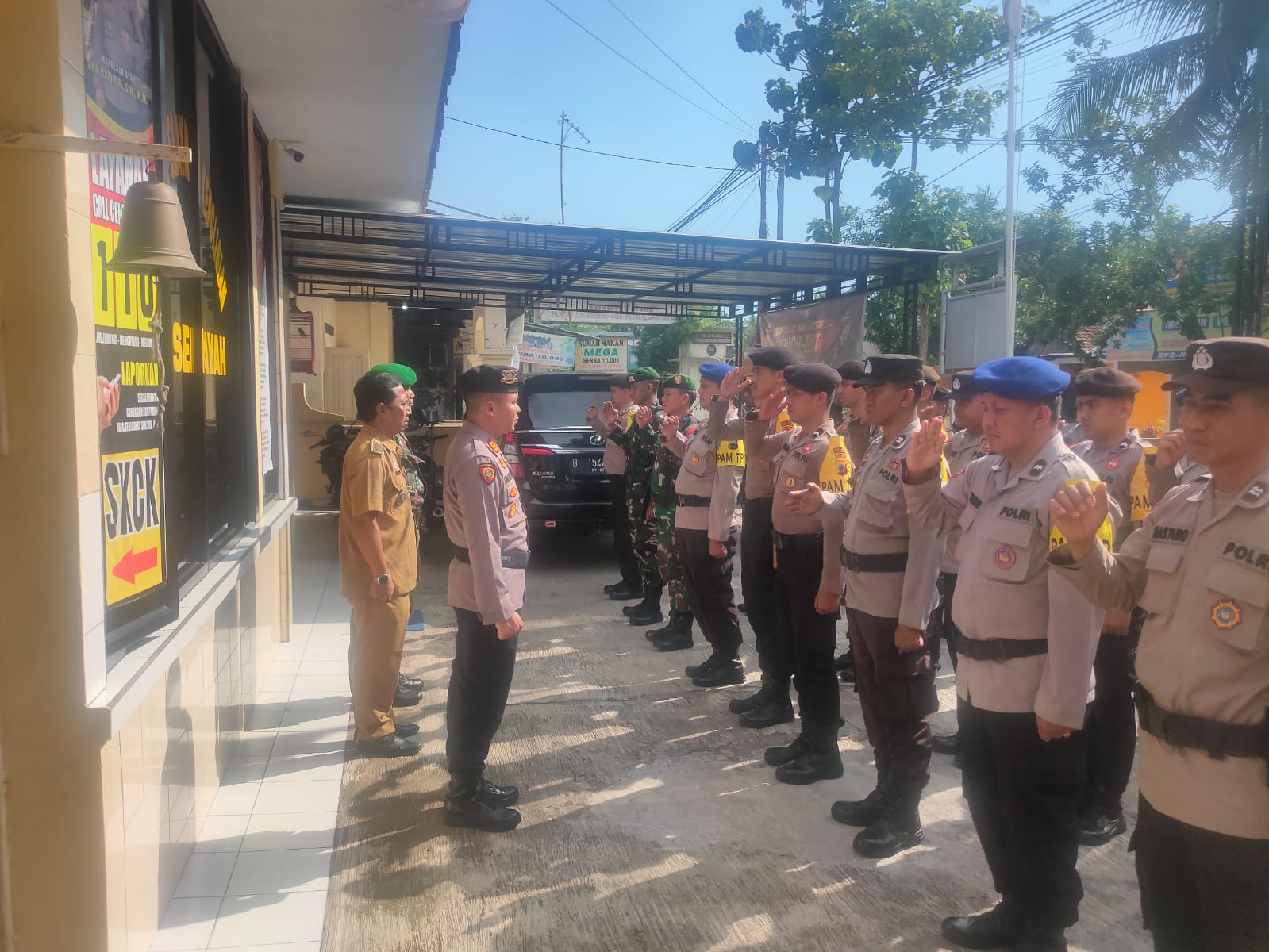 Danramil 22/Ayah Pimpin Anggota Siap Amankan Pemilu 2024