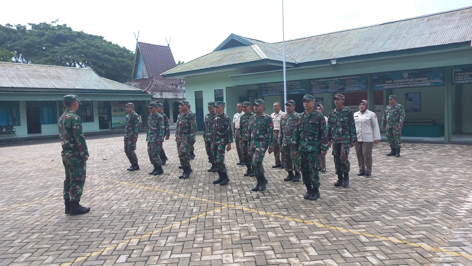 Pelihara Disiplin Keprajuritan, Anggota Kodim 1002/HST Melaksanakan Pelatihan PBB