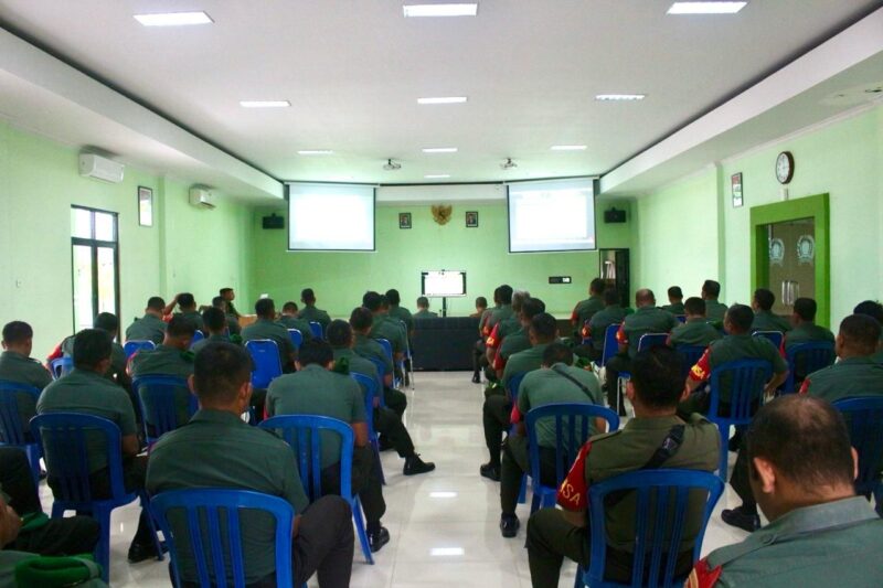 Dandim Dan Seluruh Babinsa Jajaran Kodim 1009/Tanah Laut Mengikuti Vicon Ketahanan Pangan Bersama Aster Kasad