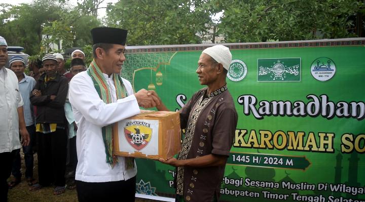 Dandim 1621/TTS Letkol Sobirin Pererat tali silaturahmi dan persaudaraan Lakukan safari Ramadhan di masjid Al furkon Desa kiufatu