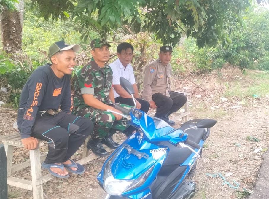 Jaga Kondusifitas Wilayah, Babinsa dan Bhabinkamtibmas Laksanakan Komsos