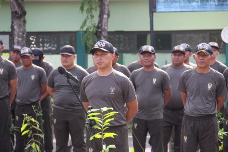 Gerakan Tanam Pohon Satu Rumah Prajurit Upaya Jaga Kelestarian Lingkungan