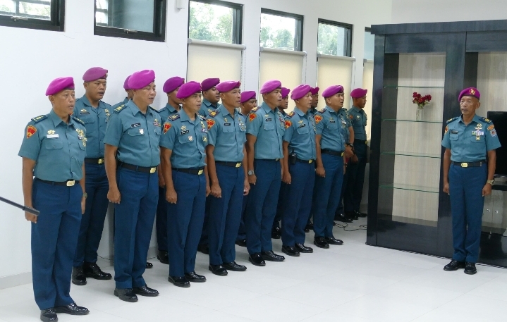 Komandan Lanmar Sorong pimpin acara Pengukuhan Jabatan PJS Dandenpum Lanmar Sorong.