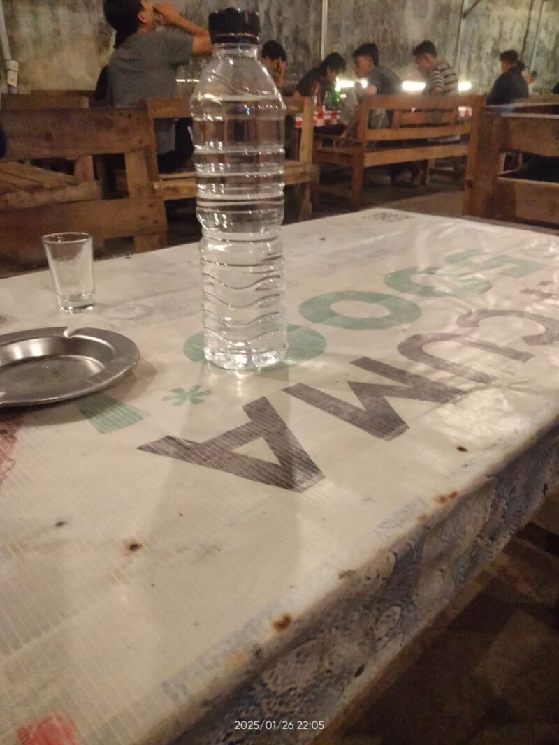 Arak Di Jual Bebas Di Warung Azuma Sarseng Desa Bangoan Kedungwaru, APH Polres Tulungagung Terkesan Tutup Mata