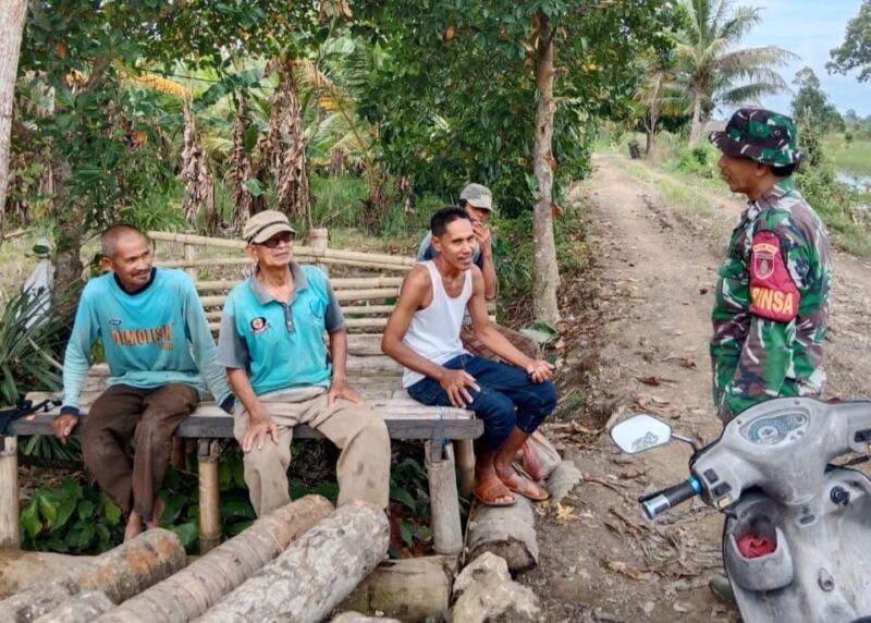 Babinsa Koramil 1002-08/Labuan Amas Utara Sertu Supono Tingkatkan Silaturahmi dengan Warga Binaan