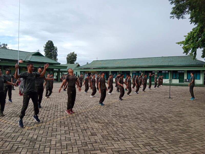 Kodim 1002/HST Rutin Gelar Olahraga Jalan Kaki untuk Jaga Kebugaran