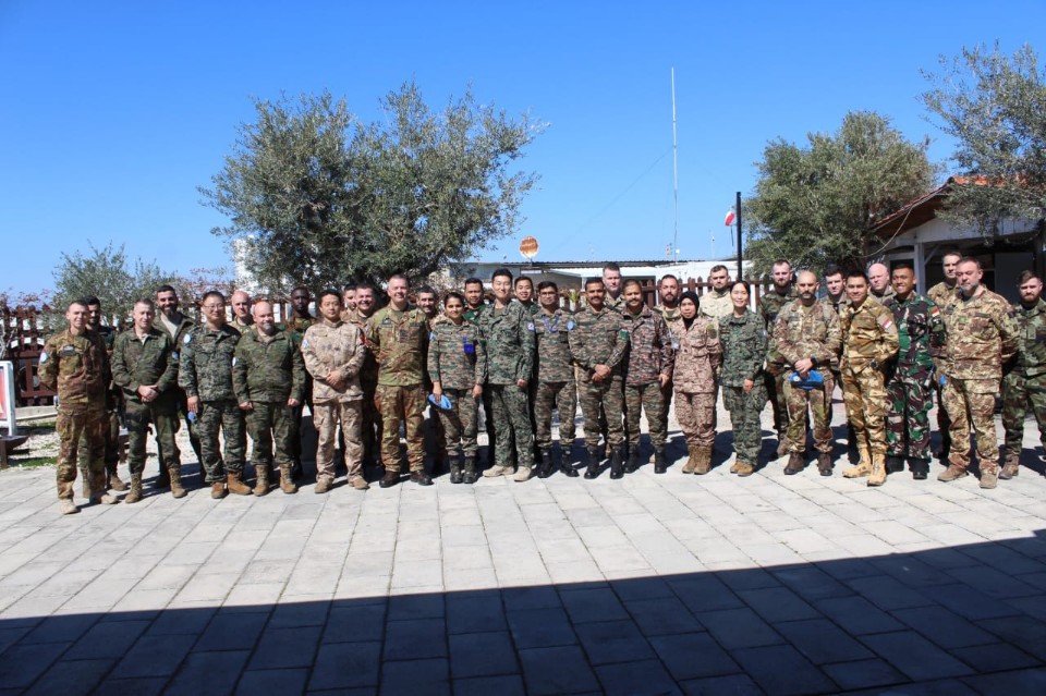 Staf MIO Satgas Indobatt XXIII-R/UNIFIL Mengikuti MIO Meeting.
