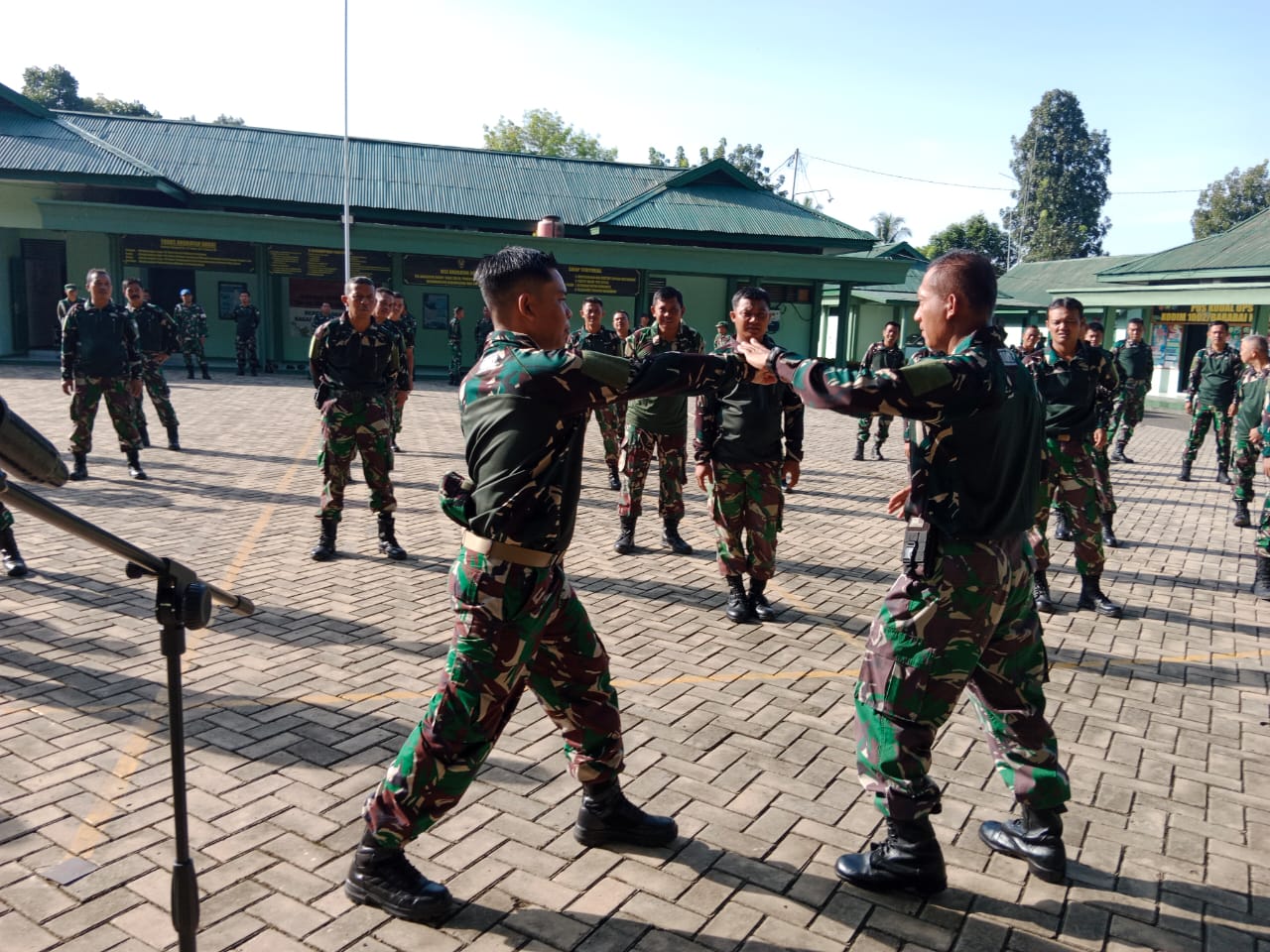 Kodim 1002/HST Gelar Latihan Bela Diri Taktis, Perkuat Kemampuan Prajurit