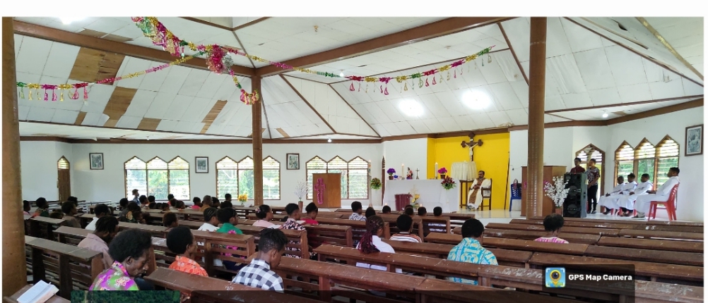 Satgas Yonif 611/Awang Long melaksanakan kegiatan Ibadah bersama dengan warga setempat