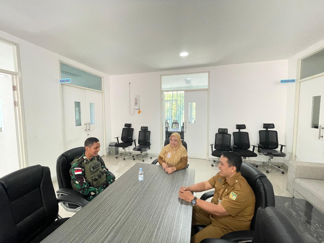 Satgas Yonif 611/Awang Long, Cek Kesehatan Prajurit Jelang Purna Tugas