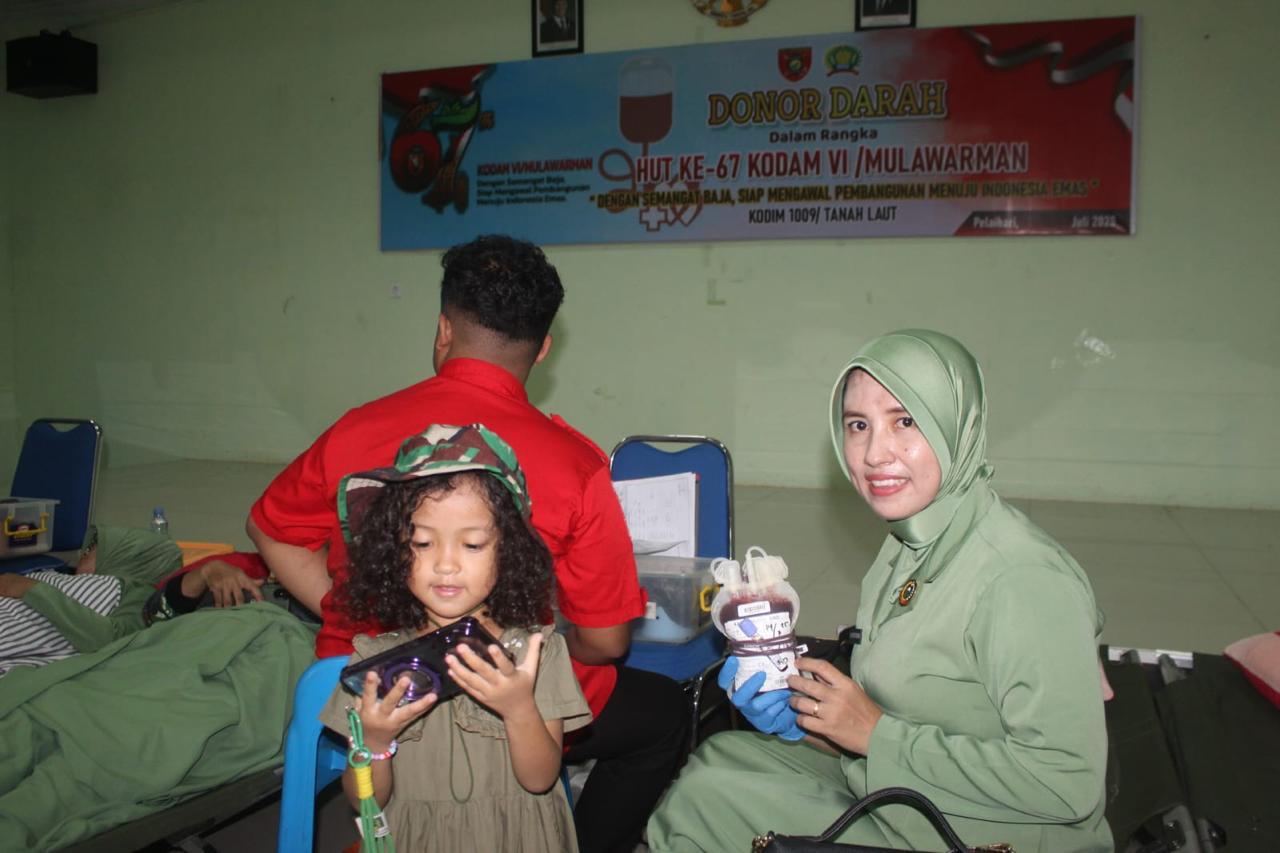 Gandeng PMI Tanah Laut Kodim 1009/Tla Gelar Baksos Donor Darah Sambut HUT Kodam VI/Mulawarman