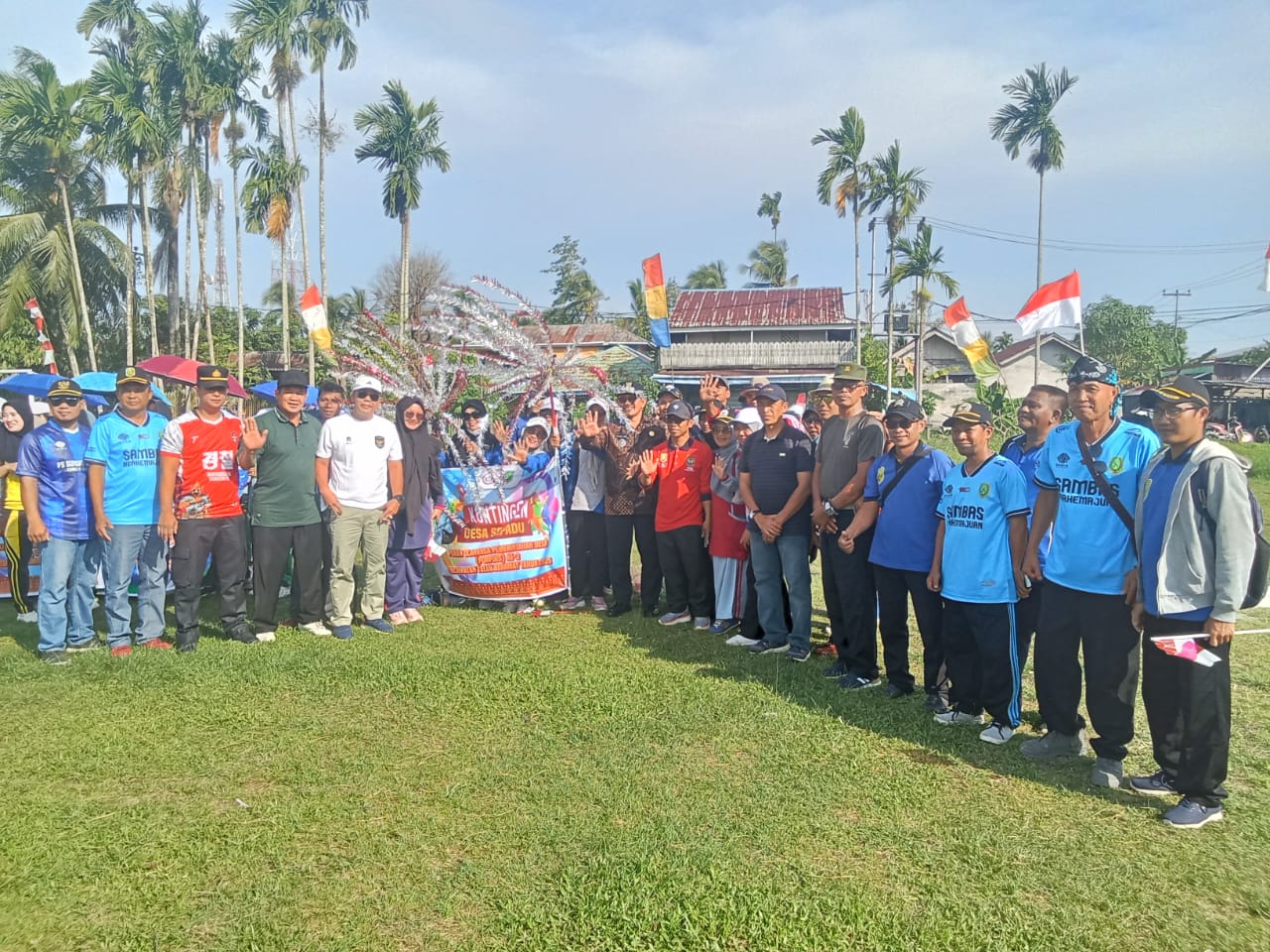 Tumbuhkan Semangat Olahraga Danramil 07/Tlk Hadiri Pembukaan Pekan Olahraga Pemerintah Desa Di Kecamatan Teluk Keramat