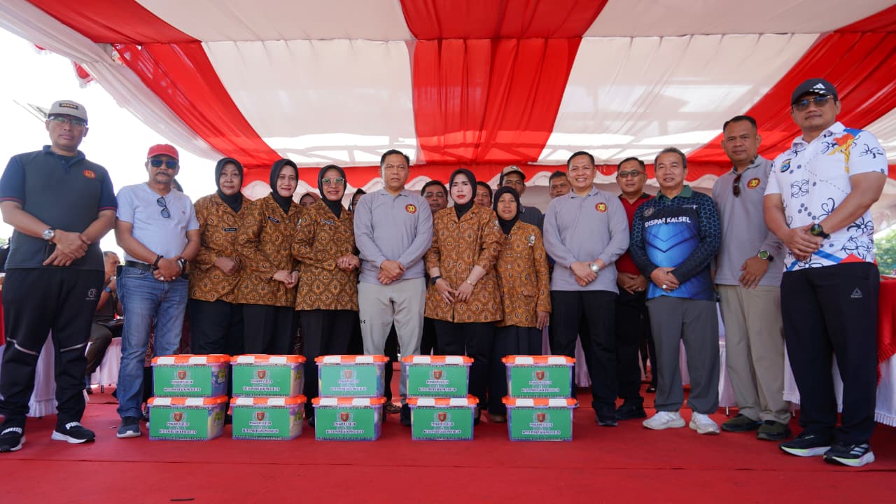 JELANG HUT TNI, ke-80: Pangdam XXII/TB Resmikan Bazar Murah dan Lomba Mancing Wujud Kedekatan TNI dengan Rakyat!