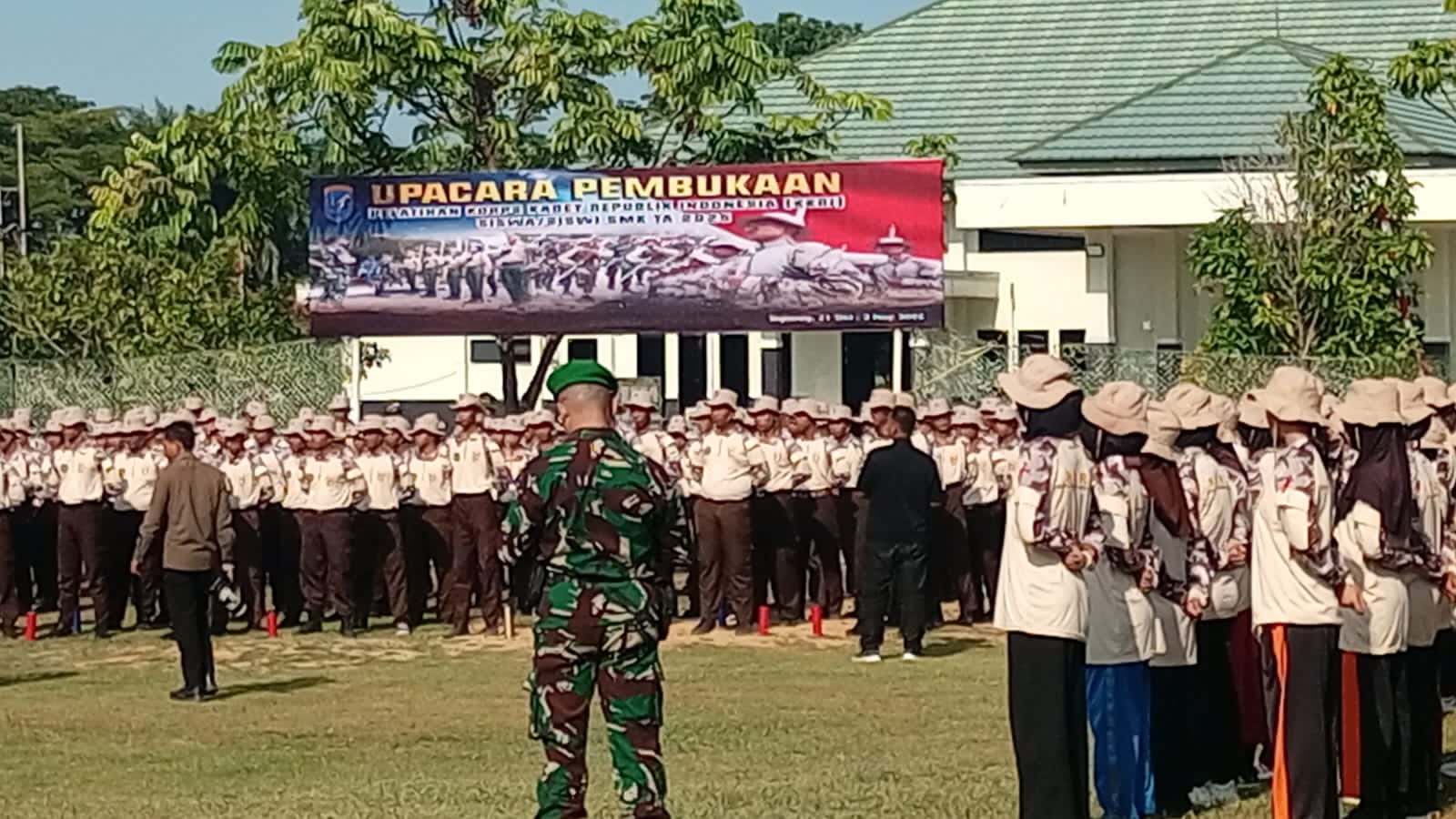 76 Siswa SMA Sedrajad Perwakilan Kabupaten Sambas Ikuti Latihan Korps Kadet Republik Indonesia
