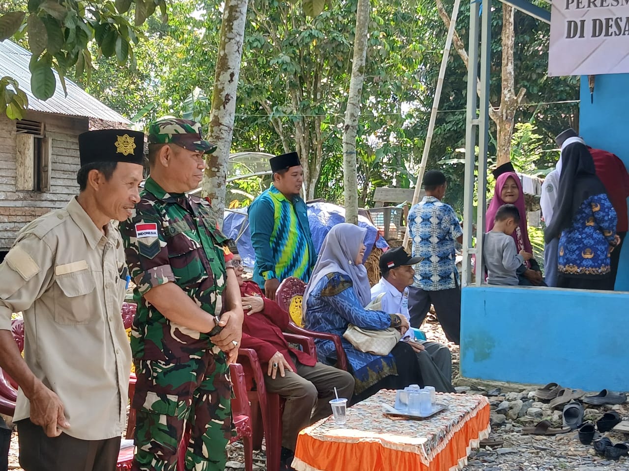 Babinsa Batu Makjage Hadiri Peresmian Bedah Rumah Bantuan Baznas Kab. Sambas