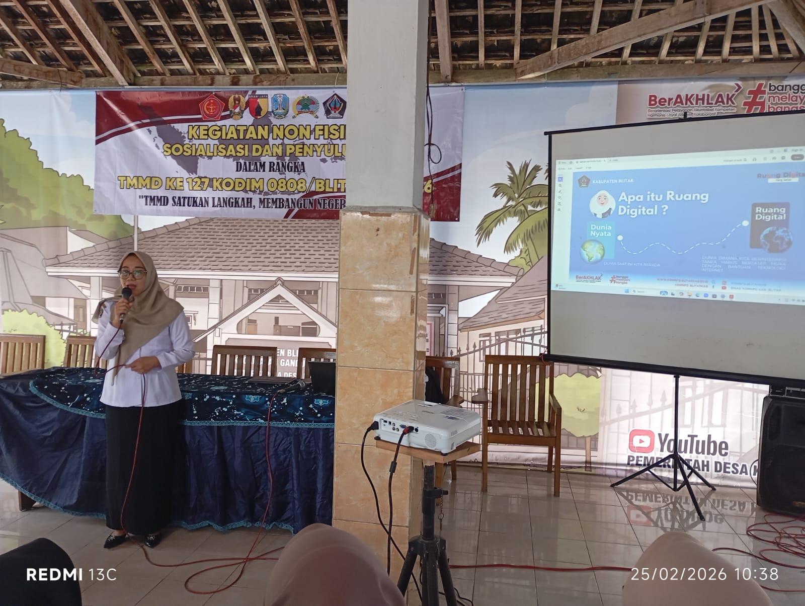 Cegah Narkoba Dan Ancaman Digital, TMMD Ke 127 Hadirkan Penyuluhan Bagi Warga Desa Krisik