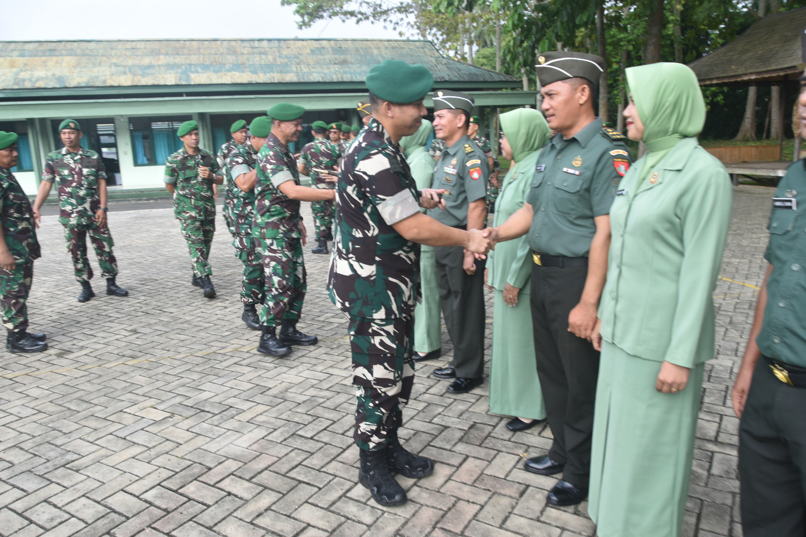 Naik Pangkat, Prajurit Kodim 1002/HST Diminta Jaga Etika dan Profesionalisme