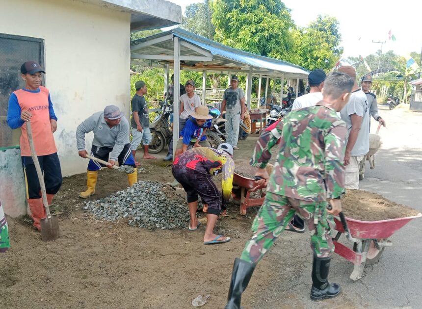 Kebersamaan TNI-Rakyat Jadi Kunci Distribusi Material Jembatan Garuda