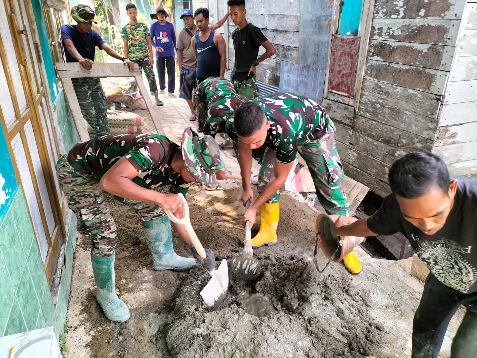 Pembangunan Jembatan Garuda Dikebut, Warga Turut Ambil Bagian