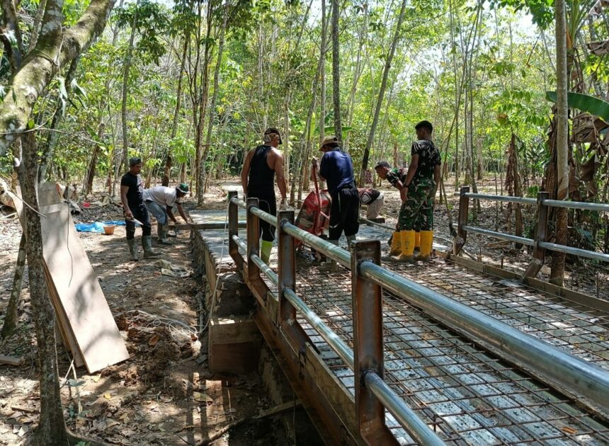 Pembangunan Jembatan Perintis Garuda Masuki Tahap Pengecoran, Semangat Gotong Royong Kian Terlihat