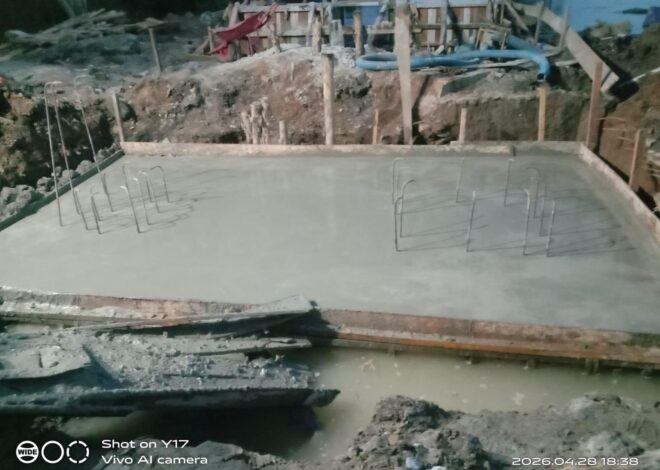 Gotong Royong Personel Kodim 1009/Tanah Laut dan Warga Kebut Pengecoran Angkur Box Jembatan Garuda