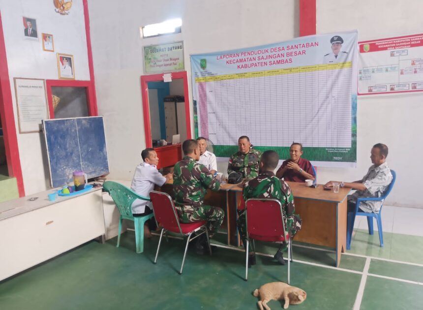 Jalin Silaturahmi, Danramil 1208-02/Sejangkung Komsos ke Kantor Desa Wilayah Binaan