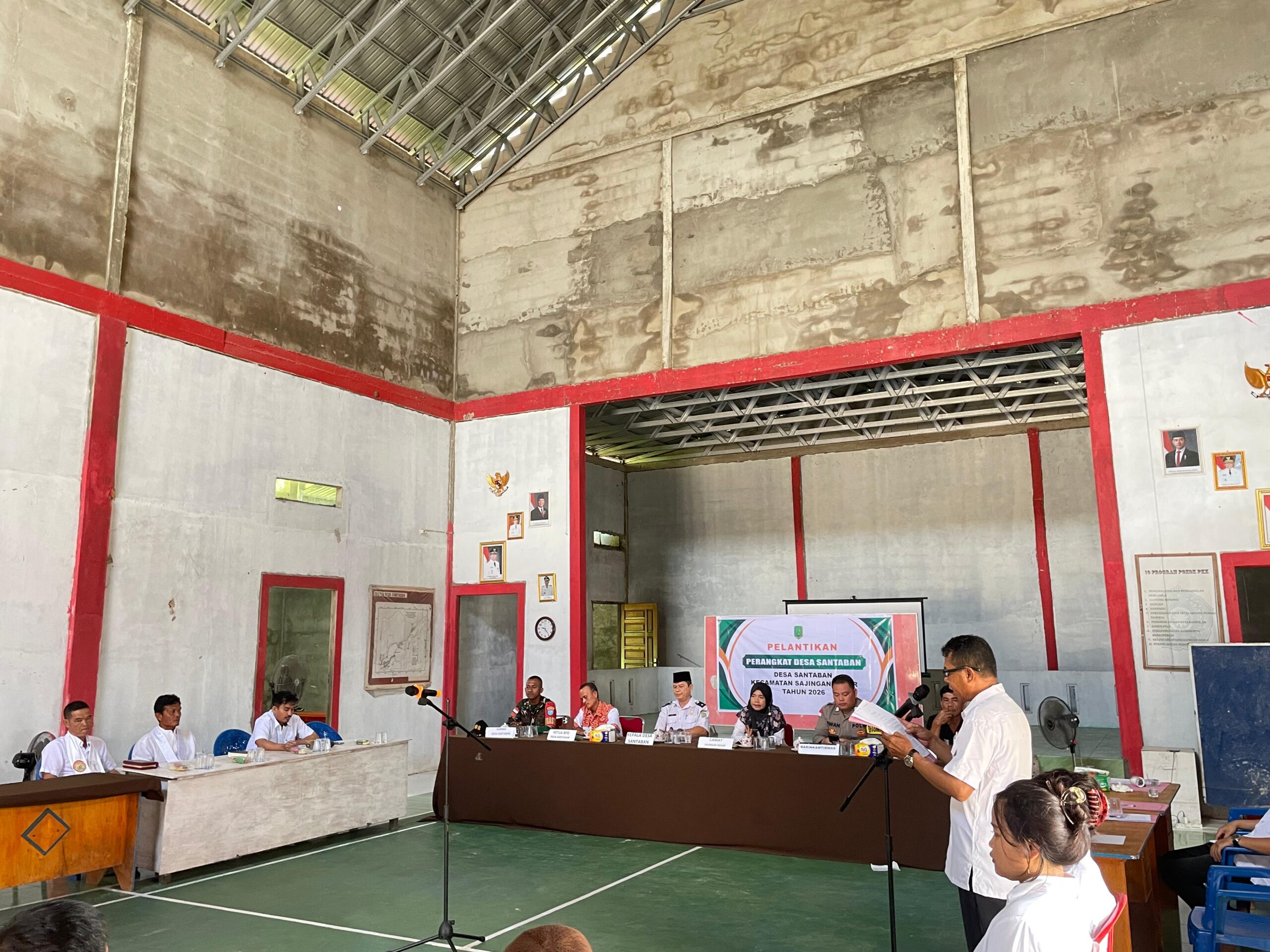 Babinsa Santaban Hadiri Pelantikan Perangkat Desa di Wilayah Binaan