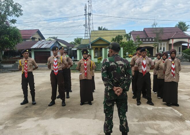 Tanamkan Disiplin Anggota Koramil 07/Teluk Keramat Laksanakan Pembinaan Kepada Anggota Saka Wira Kartika