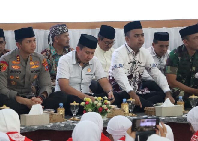 260 Jamaah Haji Tabalong Dilepas, Dandim 1008 Hadir Berikan Semangat