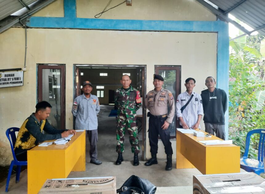 Pemilihan Ketua RT Desa Binjai Pemangkih Berlangsung Aman dengan Pengawalan Babinsa Dan Bhabinkamtibmas