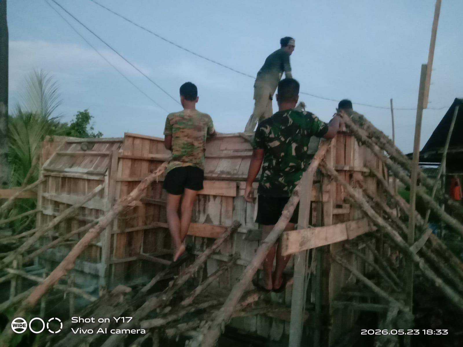 Tak Kenal Waktu, Personel Kodim 1009/Tanah Laut Lembur Malam Tuntaskan Pengecoran angkur box