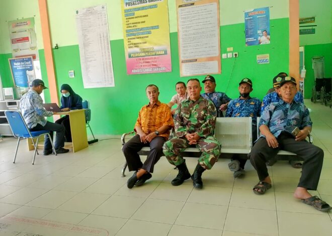 Anggota Koramil 07/Teluk Keramat Hadiri Launching Cek Kesehatan Gratis di Puskesmas Wilayah Binaan