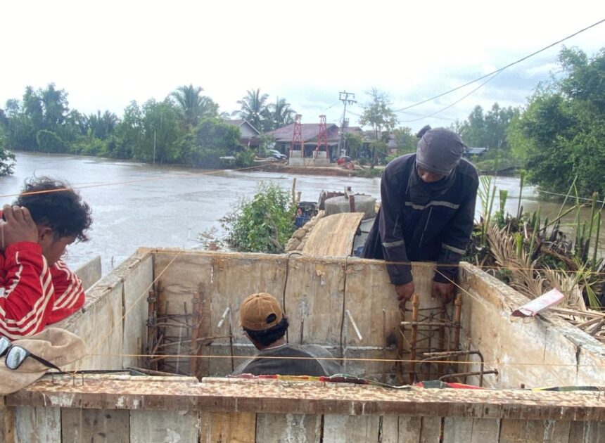 Pemasangan Baut Pondasi Menara Pylon Dimulai, Teknisi Khusus Didatangkan Ke Lokasi