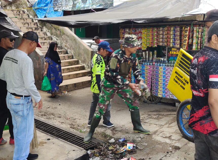 Koramil 1008-05/Kelua-Muara Harus Bersama Forkopimcam Gelar GEMA JALIN, Wujud Nyata Kepedulian Terhadap Kebersihan Lingkungan